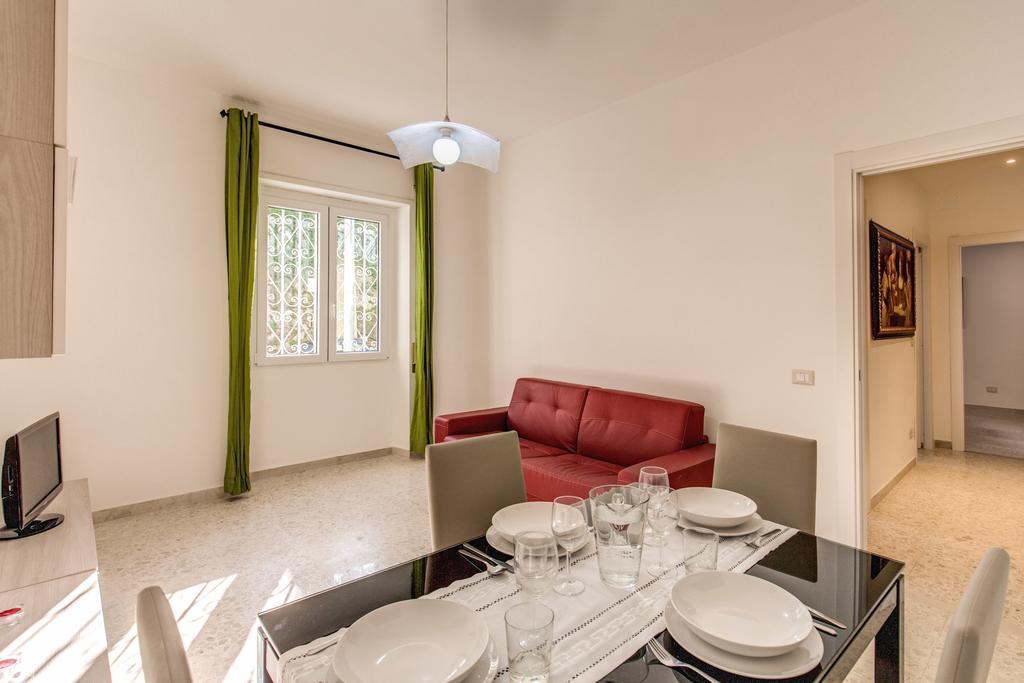 Daisy Guest House Colosseo Rom Zimmer foto