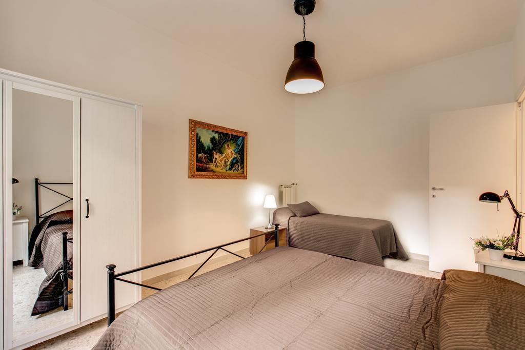 Daisy Guest House Colosseo Rom Zimmer foto